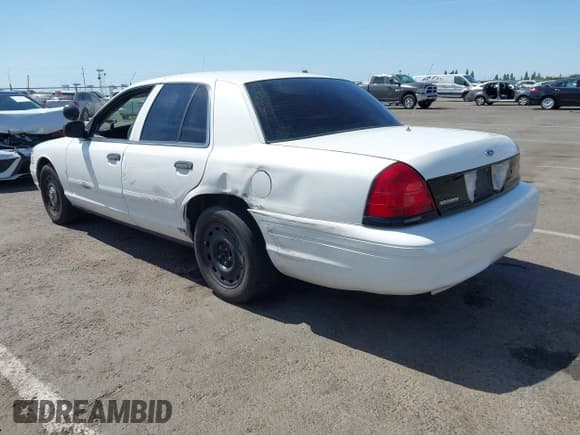 ✅ 2003 Ford Police Interceptor Street Appear • VIN: 2FAHP71W83X210044 • Lot: 42360011. Listed on IAAI with 183,569 mi. Free auction sales archive from the USA and detailed vehicle history report at DreamBid. Image 3.