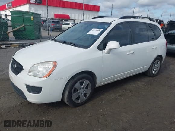 ✅ 2009 Kia Rondo LX • VIN: KNAFG528597267478 • Lot: 43776815. Listed on IAAI with 142,924 mi. Free auction sales archive from the USA and detailed vehicle history report at DreamBid. Image 19.