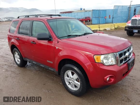 ✅ 2008 Ford Escape XLT • VIN: 1FMCU93108KD06203 • Лот: 43903636. Опубликован ранее на IAAI с пробегом 157 820 миль. Бесплатный доступ к архиву аукционных продаж из США и подробный отчёт об истории автомобиля на DreamBid. Изображение 1.