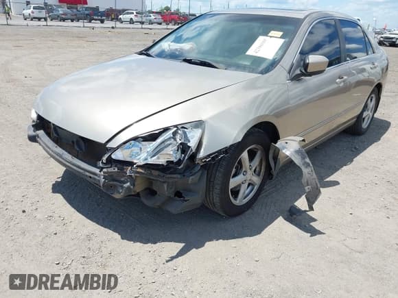 ✅ 2003 Honda Accord EX • VIN: JHMCM56753C050624 • Lot: 42386085. Listed on IAAI with 204,126 mi. Free auction sales archive from the USA and detailed vehicle history report at DreamBid. Image 6.