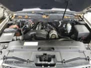 ✅ 2008 Chevrolet Suburban LTZ • VIN: 1GNFK16318J227657 • Lot: 79251374. Wystawiony na Copart z przebiegiem 200 907 mil. Bezpłatny archiwum sprzedaży aukcyjnych z USA i szczegółowy raport historii pojazdu na DreamBid. Zdjęcie 12.