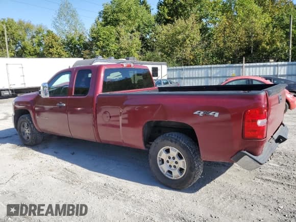 ✅ 2007 Chevrolet Silverado 1500 1LT • VIN: 1GCEK19J57E511542 • Lot: 73997334. Listed on Copart with 310,122 mi. Free auction sales archive from the USA and detailed vehicle history report at DreamBid. Image 2.