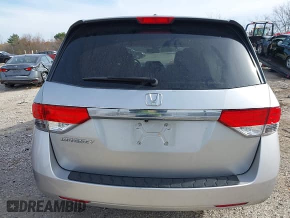 ✅ 2014 Honda Odyssey EX-L • VIN: 5FNRL5H67EB068308 • Lot: 43629480. Wystawiony na IAAI z przebiegiem 88 071 mil. Bezpłatny archiwum sprzedaży aukcyjnych z USA i szczegółowy raport historii pojazdu na DreamBid. Zdjęcie 16.