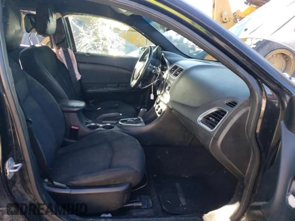 ✅ 2013 Dodge Avenger SXT • VIN: 1C3CDZCG7DN582500 • Лот: 80708084. Опубликован ранее на Copart с пробегом 245 042 миль. Бесплатный доступ к архиву аукционных продаж из США и подробный отчёт об истории автомобиля на DreamBid. Изображение 7.