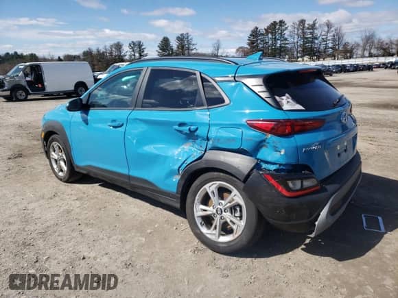 2022 Hyundai Kona SEL z VIN KM8K3CAB8NU880359, wystawiony jako Copart lot #44707523 z przebiegiem 12 565 mil mil oraz . Historia ofert i sprzedaży dostępna na DreamBid. Obrazek 2.