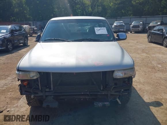 ✅ 2000 Chevrolet Silverado 1500 LS • VIN: 1GCEC19T2YZ291771 • Лот: 43213021. Опубликован ранее на IAAI с пробегом 212 385 миль. Бесплатный доступ к архиву аукционных продаж из США и подробный отчёт об истории автомобиля на DreamBid. Изображение 13.