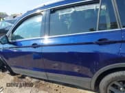 ✅ 2024 Volkswagen Tiguan SE • VIN: 3VVMB7AX0RM134163 • Lot: 43263812. Wystawiony na IAAI z przebiegiem 10 479 mil. Bezpłatny archiwum sprzedaży aukcyjnych z USA i szczegółowy raport historii pojazdu na DreamBid. Zdjęcie 15.