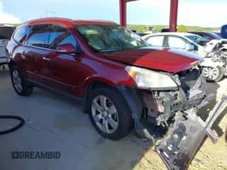 2011 Chevrolet Traverse LTZ z VIN 1GNKRLED8BJ303687, wystawiony jako IAAI lot #42951167 z przebiegiem 131 350 mil mil oraz . Historia ofert i sprzedaży dostępna na DreamBid. Obrazek 1.