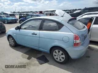 2010 Hyundai Accent GS z VIN KMHCM3AC4AU153076, wystawiony jako Copart lot #76299444 z przebiegiem Nie podano mil oraz Szkoda całkowita • Salvage title. Historia ofert i sprzedaży dostępna na DreamBid. Obrazek 2.