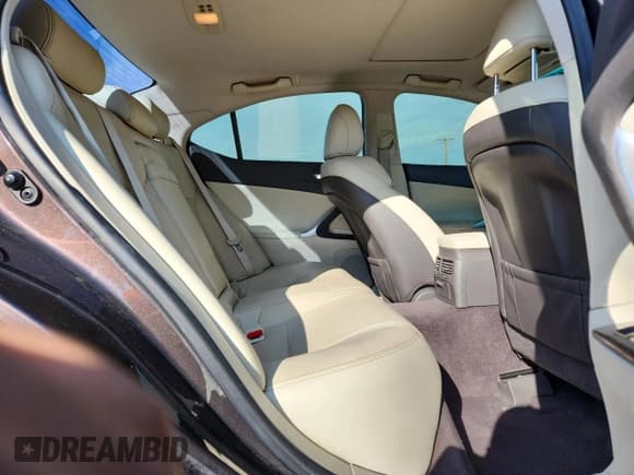 ✅ 2012 Lexus IS 250 • VIN: JTHBF5C26C5182679 • Лот: 85117495. Опубликован ранее на Copart с пробегом 128 146 миль. Бесплатный доступ к архиву аукционных продаж из США и подробный отчёт об истории автомобиля на DreamBid. Изображение 10.