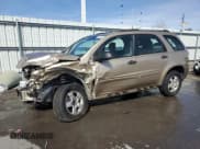 ✅ 2007 Chevrolet Equinox LS • VIN: 2CNDL13F076238653 • Лот: 48764555. Опубликован ранее на Copart с пробегом 197 290 миль. Бесплатный доступ к архиву аукционных продаж из США и подробный отчёт об истории автомобиля на DreamBid. Изображение 1.