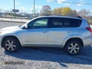 ✅ 2010 Toyota RAV4 Limited • VIN: 2T3DK4DV6AW019352 • Лот: 43592917. Опубликован ранее на IAAI с пробегом 194 121 миль. Бесплатный доступ к архиву аукционных продаж из США и подробный отчёт об истории автомобиля на DreamBid. Изображение 14.