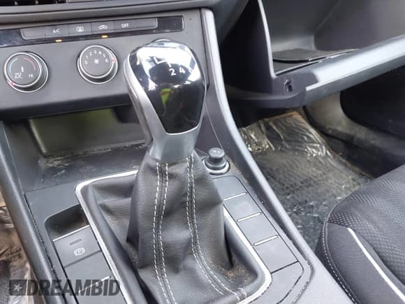 ✅ 2023 Volkswagen Jetta Sport • VIN: 3VWAM7BU8PM016307 • Lot: 43159160. Listed on IAAI with 41,798 mi. Free auction sales archive from the USA and detailed vehicle history report at DreamBid. Image 17.