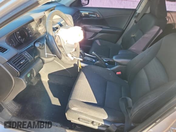 ✅ 2014 Honda Accord Sport • VIN: 1HGCR2F51EA271072 • Лот: 90628815. Опубликован ранее на Copart с пробегом 89 559 миль. Бесплатный доступ к архиву аукционных продаж из США и подробный отчёт об истории автомобиля на DreamBid. Изображение 7.