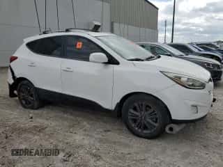 2015 Hyundai Tucson SE with VIN KM8JU3AG9FU051418, listed as a Copart auction lot 44110684 with 129,917 mi miles and . Bid and sale history available at DreamBid. Image 4.