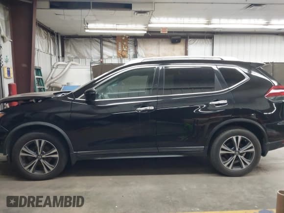 ✅ 2018 Nissan Rogue S • VIN: KNMAT2MV4JP572758 • Лот: 43476121. Опубликован ранее на IAAI с пробегом 108 657 миль. Бесплатный доступ к архиву аукционных продаж из США и подробный отчёт об истории автомобиля на DreamBid. Изображение 14.