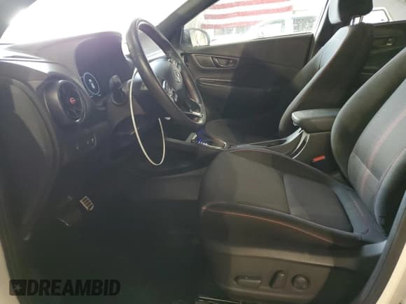 ✅ 2023 Hyundai Kona N Line • VIN: KM8K3CA35PU967860 • Лот: 88530845. Опубликован ранее на Copart с пробегом 31 463 миль. Бесплатный доступ к архиву аукционных продаж из США и подробный отчёт об истории автомобиля на DreamBid. Изображение 7.