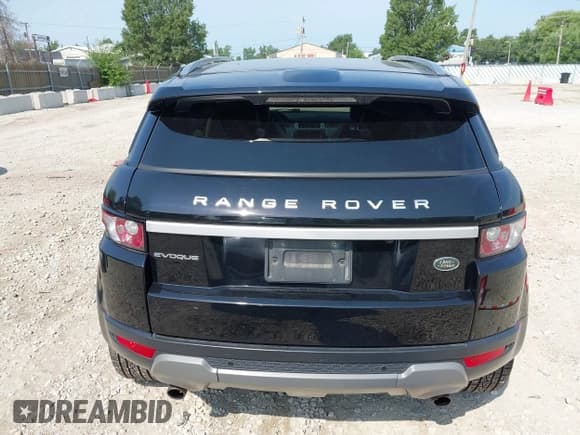 ✅ 2014 Land Rover Range Rover Evoque Prestige • VIN: SALVV2BG0EH866733 • Lot: 42857403. Wystawiony na IAAI z przebiegiem 121 712 mil. Bezpłatny archiwum sprzedaży aukcyjnych z USA i szczegółowy raport historii pojazdu na DreamBid. Zdjęcie 16.
