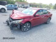 ✅ 2019 Nissan Altima SV • VIN: 1N4BL4DW6KC186110 • Lot: 42613568. Listed on IAAI with 141,053 mi. Free auction sales archive from the USA and detailed vehicle history report at DreamBid. Image 18.