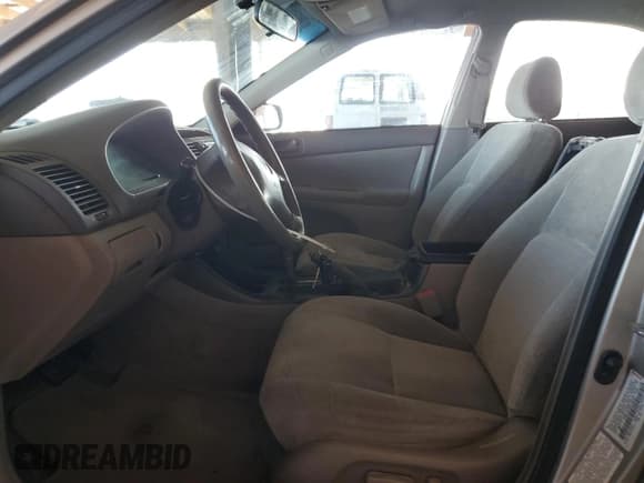 ✅ 2002 Toyota Camry XLE • VIN: JTDBE30K320059348 • Lot: 80850515. Listed on Copart with 145,091 mi. Free auction sales archive from the USA and detailed vehicle history report at DreamBid. Image 7.