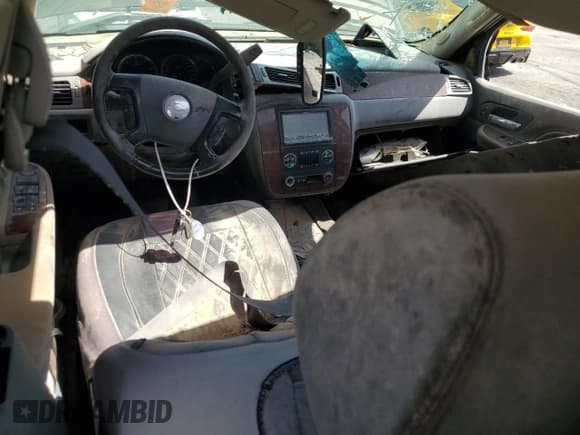 ✅ 2007 Chevrolet Silverado 1500 • VIN: 3GCEC13Y57G504618 • Lot: 73695774. Listed on Copart with 165,419 mi. Free auction sales archive from the USA and detailed vehicle history report at DreamBid. Image 8.