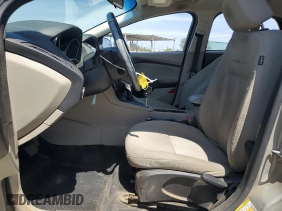 ✅ 2016 Ford Focus SE • VIN: 1FADP3F21GL293879 • Lot: 58238855. Listed on Copart with 171,488 mi. Free auction sales archive from the USA and detailed vehicle history report at DreamBid. Image 7.