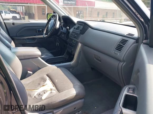 ✅ 2003 Honda Pilot EX • VIN: 2HKYF18683H501838 • Lot: 42659436. Listed on IAAI with 200,148 mi. Free auction sales archive from the USA and detailed vehicle history report at DreamBid. Image 5.
