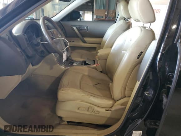 ✅ 2008 Infiniti FX • VIN: JNRAS08W68X209091 • Лот: 91096475. Опубликован ранее на Copart с пробегом 135 841 миль. Бесплатный доступ к архиву аукционных продаж из США и подробный отчёт об истории автомобиля на DreamBid. Изображение 7.