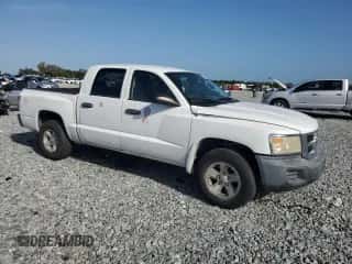 2008 Dodge Dakota с VIN 1D3HE38N68S590475, выставлен на аукционе Copart как лот 84948805 с пробегом 140 277 миль миль и Чистый • Clean title. История ставок и продаж доступна на DreamBid. Изображение 4.