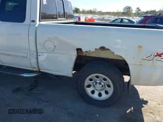 2007 Chevrolet Silverado 1500 LT3 с VIN 1GCEK19B57Z105424, выставлен на аукционе IAAI как лот 43516488 с пробегом 197 074 миль миль и . История ставок и продаж доступна на DreamBid. Изображение 6.