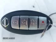 ✅ 2015 Nissan Rogue SV • VIN: 5N1AT2MT9FC785391 • Lot: 43642524. Wystawiony na IAAI z przebiegiem 106 013 mil. Bezpłatny archiwum sprzedaży aukcyjnych z USA i szczegółowy raport historii pojazdu na DreamBid. Zdjęcie 11.