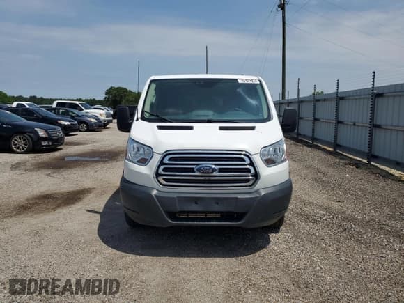 ✅ 2018 Ford Transit Passenger XL • VIN: 1FBZX2YG3JKB06453 • Лот: 57518745. Опубликован ранее на Copart с пробегом 137 724 миль. Бесплатный доступ к архиву аукционных продаж из США и подробный отчёт об истории автомобиля на DreamBid. Изображение 5.