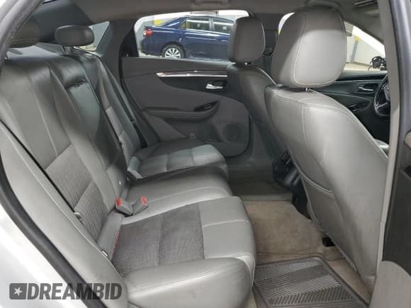 ✅ 2018 Chevrolet Impala LT • VIN: 1G1105S34JU115132 • Лот: 72012924. Опубликован ранее на Copart с пробегом 168 716 миль. Бесплатный доступ к архиву аукционных продаж из США и подробный отчёт об истории автомобиля на DreamBid. Изображение 10.