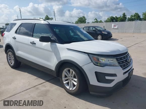 ✅ 2016 Ford Explorer • VIN: 1FM5K7BH0GGB85868 • Lot: 42529398. Wystawiony na IAAI z przebiegiem 86 232 mil. Bezpłatny archiwum sprzedaży aukcyjnych z USA i szczegółowy raport historii pojazdu na DreamBid. Zdjęcie 1.