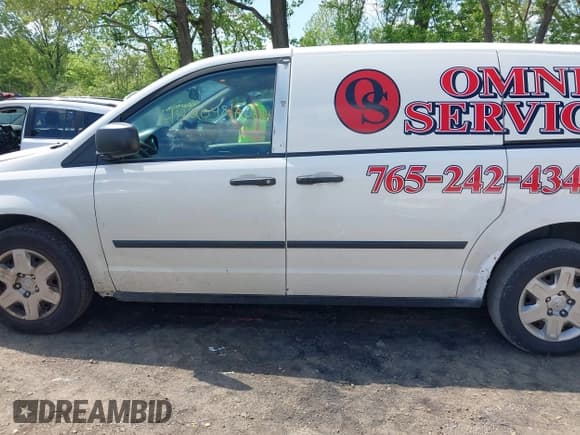 ✅ 2013 Ram Cargo Van Tradesman • VIN: 2C4JRGAG7DR545090 • Lot: 42204818. Listed on IAAI with 255,715 mi. Free auction sales archive from the USA and detailed vehicle history report at DreamBid. Image 15.