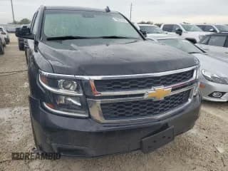 ✅ 2019 Chevrolet Suburban LT • VIN: 1GNSKHKC4KR171493 • Lot: 79537454. Wystawiony na Copart z przebiegiem Nie podano. Bezpłatny archiwum sprzedaży aukcyjnych z USA i szczegółowy raport historii pojazdu na DreamBid. Zdjęcie 5.