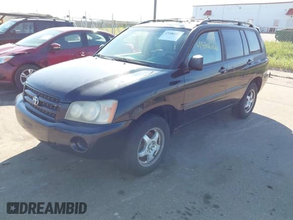 2002 Toyota Highlander z VIN JTEGF21A220060795, wystawiony jako IAAI lot #43306106 z przebiegiem 212 705 mil mil oraz . Historia ofert i sprzedaży dostępna na DreamBid. Obrazek 2.