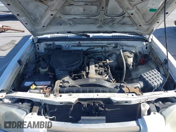 ✅ 2001 Nissan Frontier XE • VIN: 1N6DD26S11C338191 • Lot: 42078014. Listed on IAAI with 307,126 mi. Free auction sales archive from the USA and detailed vehicle history report at DreamBid. Image 10.