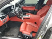 ✅ 2022 BMW 7 Series 750i xDrive • VIN: WBA7U2C09NCH79303 • Lot: 58514325. Listed on Copart with 69,692 mi. Free auction sales archive from the USA and detailed vehicle history report at DreamBid. Image 7.