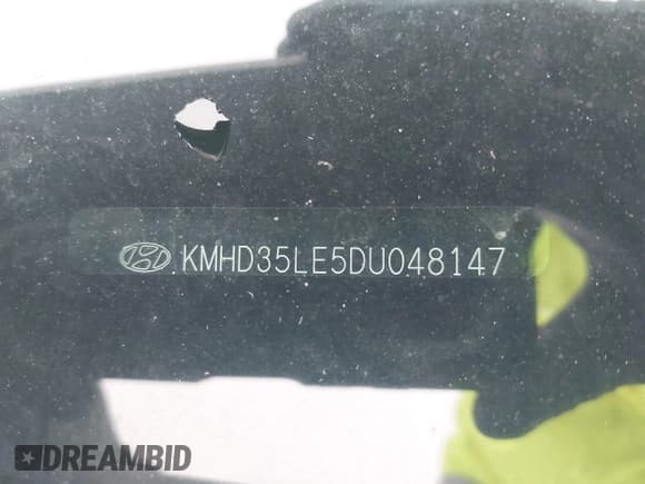 ✅ 2013 Hyundai Elantra • VIN: KMHD35LE5DU048147 • Lot: 43597679. Listed on IAAI with 105,764 mi. Free auction sales archive from the USA and detailed vehicle history report at DreamBid. Image 18.