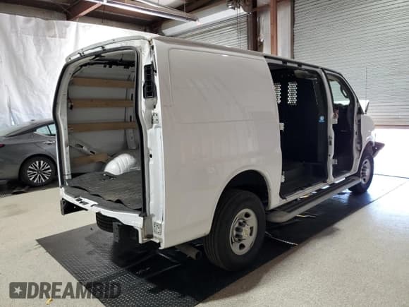 ✅ 2024 Chevrolet Express Cargo • VIN: 1GCWGAFP3R1159375 • Lot: 69981855. Listed on Copart with 13,123 mi. Free auction sales archive from the USA and detailed vehicle history report at DreamBid. Image 3.