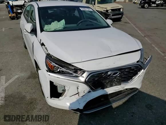 2020 Hyundai Ioniq Blue с VIN KMHC65LCXLU234976, выставлен на аукционе Copart как лот 62801124 с пробегом 80 753 миль миль и Списание • Salvage title. История ставок и продаж доступна на DreamBid. Изображение 11.
