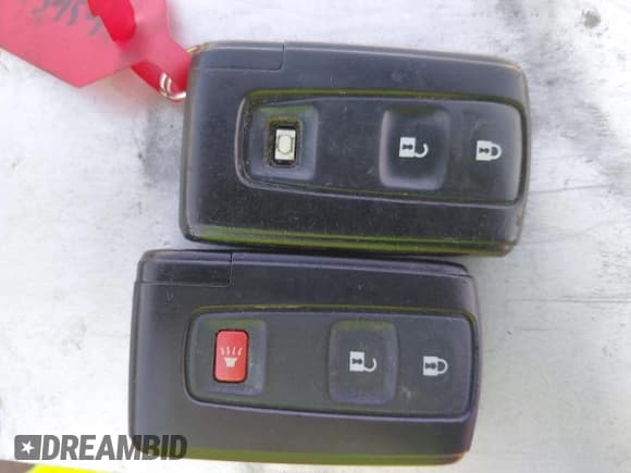 ✅ 2007 Toyota Prius • VIN: JTDKB20UX77560627 • Lot: 43653959. Wystawiony na IAAI z przebiegiem 166 753 mil. Bezpłatny archiwum sprzedaży aukcyjnych z USA i szczegółowy raport historii pojazdu na DreamBid. Zdjęcie 11.