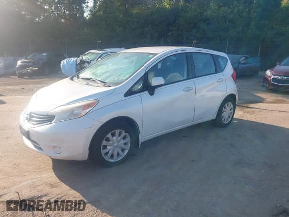 ✅ 2014 Nissan Note SV • VIN: 3N1CE2CP3EL387983 • Lot: 43272461. Listed on IAAI with 171,733 mi. Free auction sales archive from the USA and detailed vehicle history report at DreamBid. Image 2.