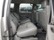 ✅ 2004 Chevrolet Suburban LS • VIN: 1GNFK16Z34J332943 • Лот: 42448405. Опубликован ранее на Copart с пробегом 184 036 миль. Бесплатный доступ к архиву аукционных продаж из США и подробный отчёт об истории автомобиля на DreamBid. Изображение 11.