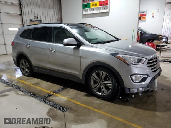 ✅ 2015 Hyundai Santa Fe Limited • VIN: KM8SRDHFXFU092701 • Лот: 60505335. Опубликован ранее на Copart с пробегом 155 070 миль. Бесплатный доступ к архиву аукционных продаж из США и подробный отчёт об истории автомобиля на DreamBid. Изображение 4.