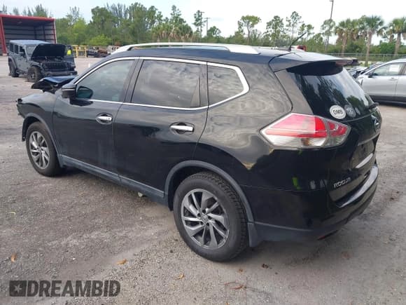 ✅ 2015 Nissan Rogue SV • VIN: 5N1AT2MT8FC854152 • Лот: 43085014. Опубликован ранее на IAAI с пробегом Не указан. Бесплатный доступ к архиву аукционных продаж из США и подробный отчёт об истории автомобиля на DreamBid. Изображение 3.