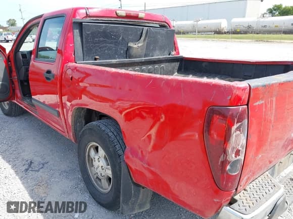 ✅ 2006 GMC Canyon SLE2 • VIN: 1GTCS136268217542 • Lot: 43108817. Wystawiony na IAAI z przebiegiem 189 642 mil. Bezpłatny archiwum sprzedaży aukcyjnych z USA i szczegółowy raport historii pojazdu na DreamBid. Zdjęcie 15.