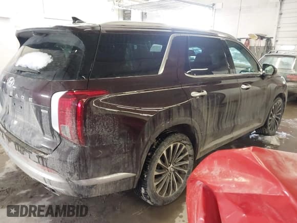 ✅ 2024 Hyundai Palisade Calligraphy • VIN: KM8R7DGE0RU749779 • Лот: 41486020. Опубликован ранее на IAAI с пробегом 9 304 миль. Бесплатный доступ к архиву аукционных продаж из США и подробный отчёт об истории автомобиля на DreamBid. Изображение 4.