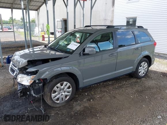 ✅ 2019 Dodge Journey SE • VIN: 3C4PDCBBXKT870959 • Lot: 42734006. Wystawiony na IAAI z przebiegiem 38 177 mil. Bezpłatny archiwum sprzedaży aukcyjnych z USA i szczegółowy raport historii pojazdu na DreamBid. Zdjęcie 2.